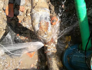 布尔津测漏水公司电话